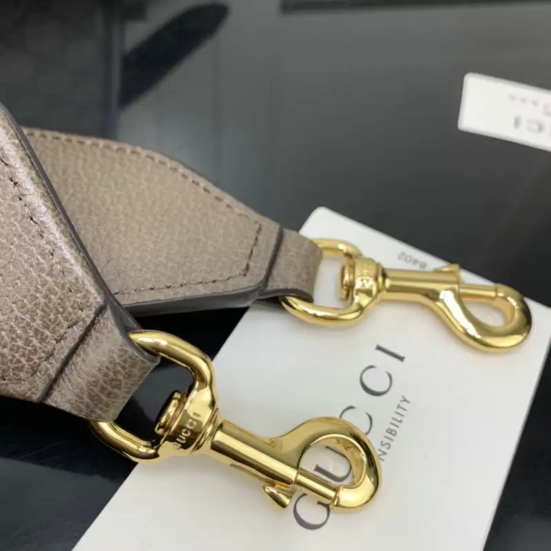G*u*i bag 2205ya0015