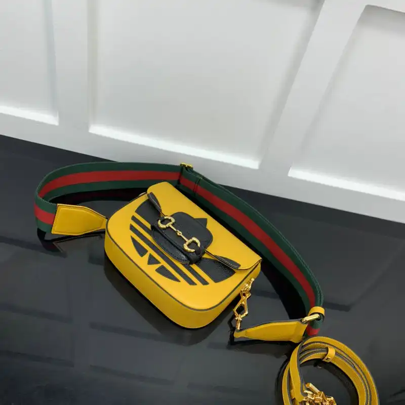 G*u*i bag 2207ya0037