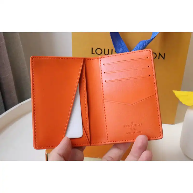 LV Bag 2208DJ0022