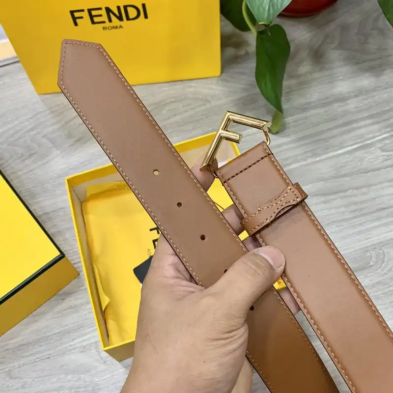 F**di belts 2210xa0237