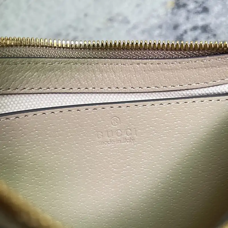 G*u*i bag 2212dj0028