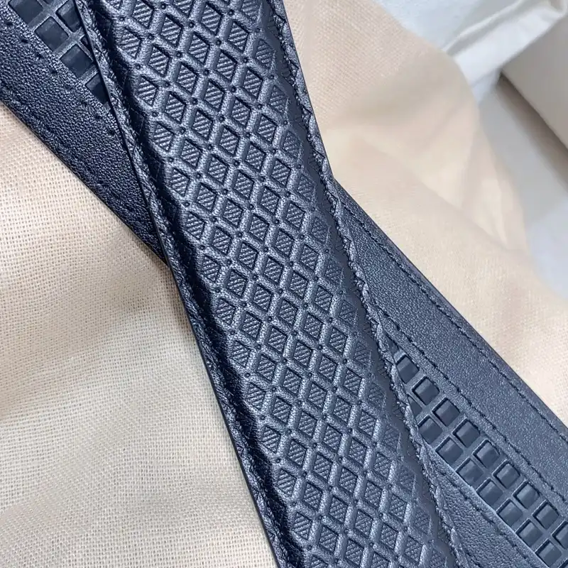 G*u*i belts 2311xf0161