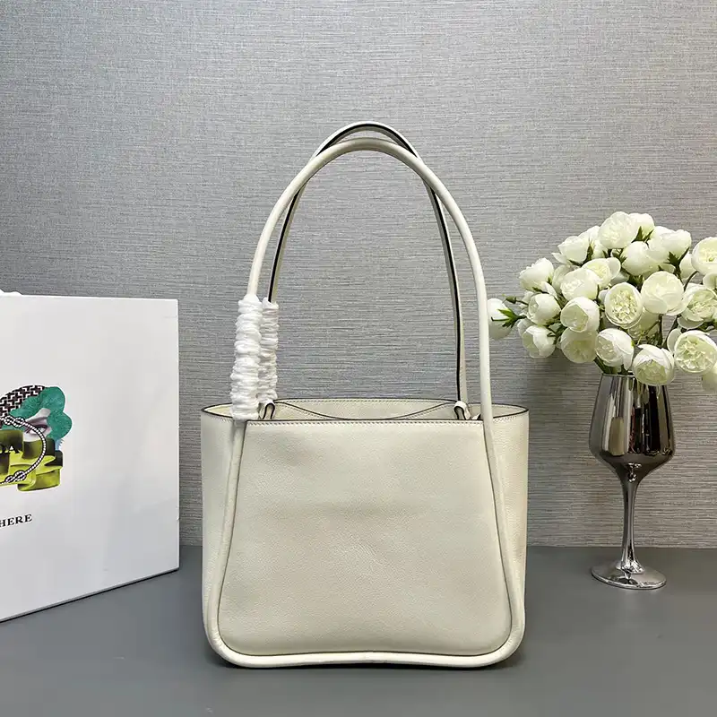 Pra*a bags 2406ya0098