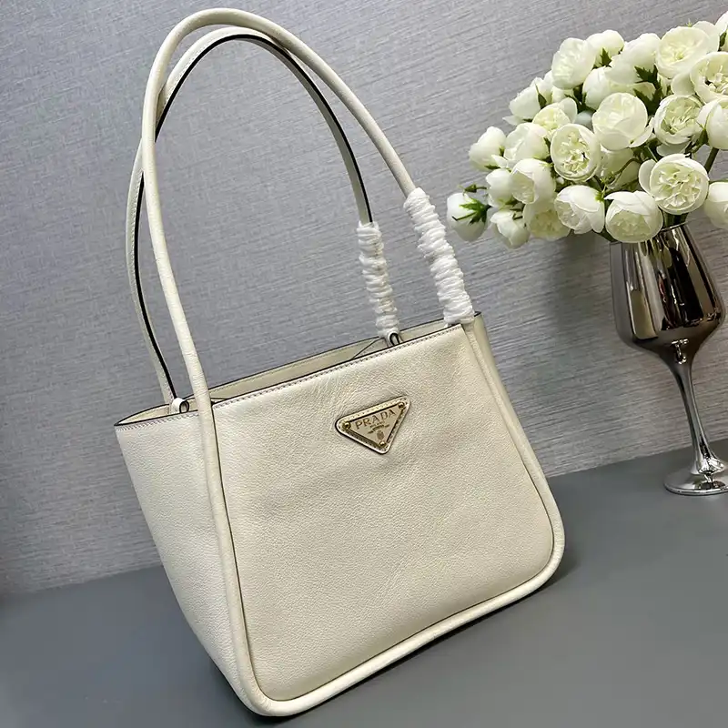 Pra*a bags 2406ya0098