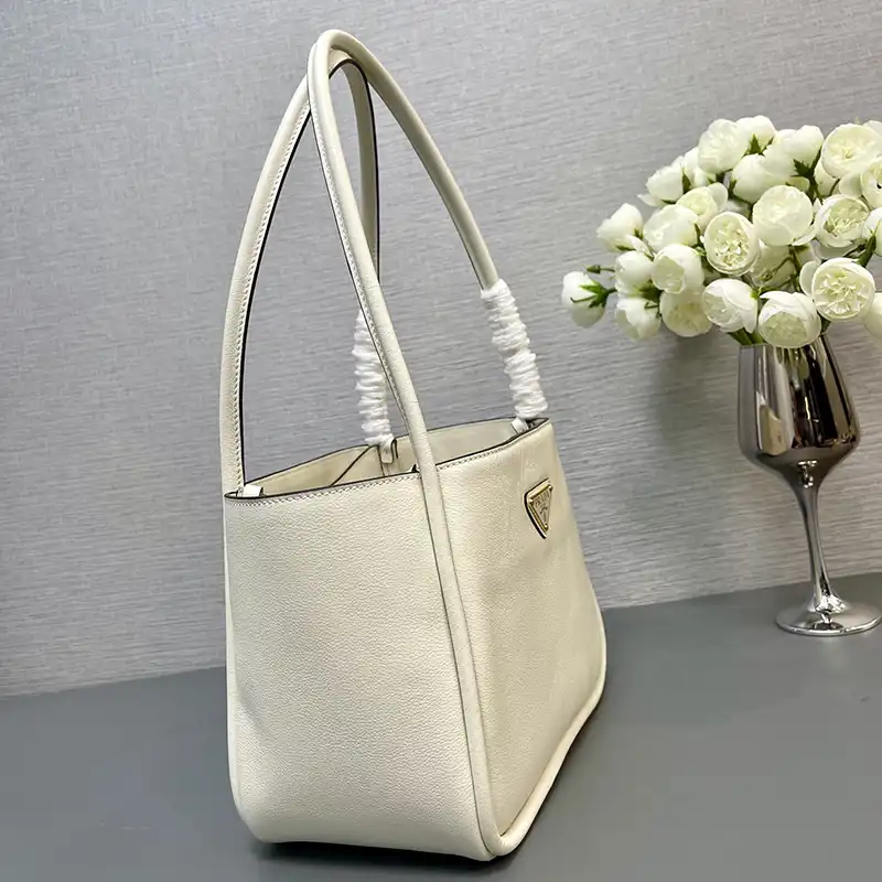 Pra*a bags 2406ya0098