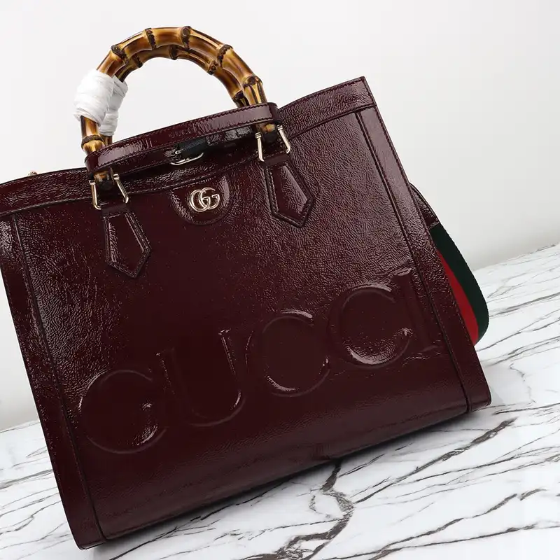 G*u*i bags 2407ya0004
