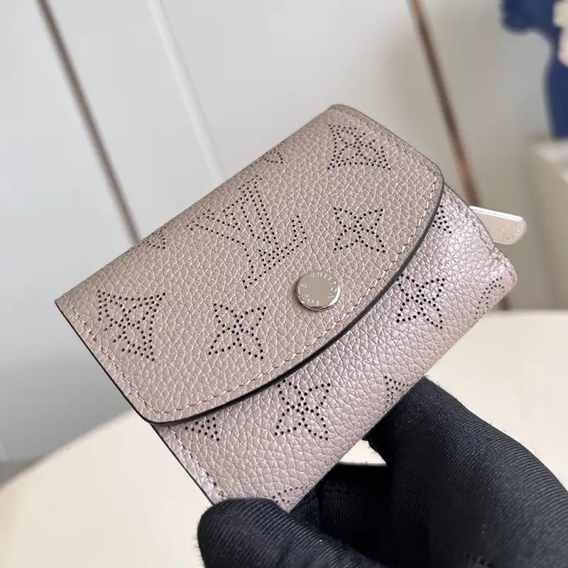 G*u*i bags 2407ya0009