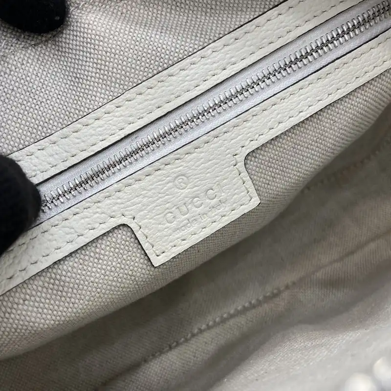 G*u*i bags 2407ya0189
