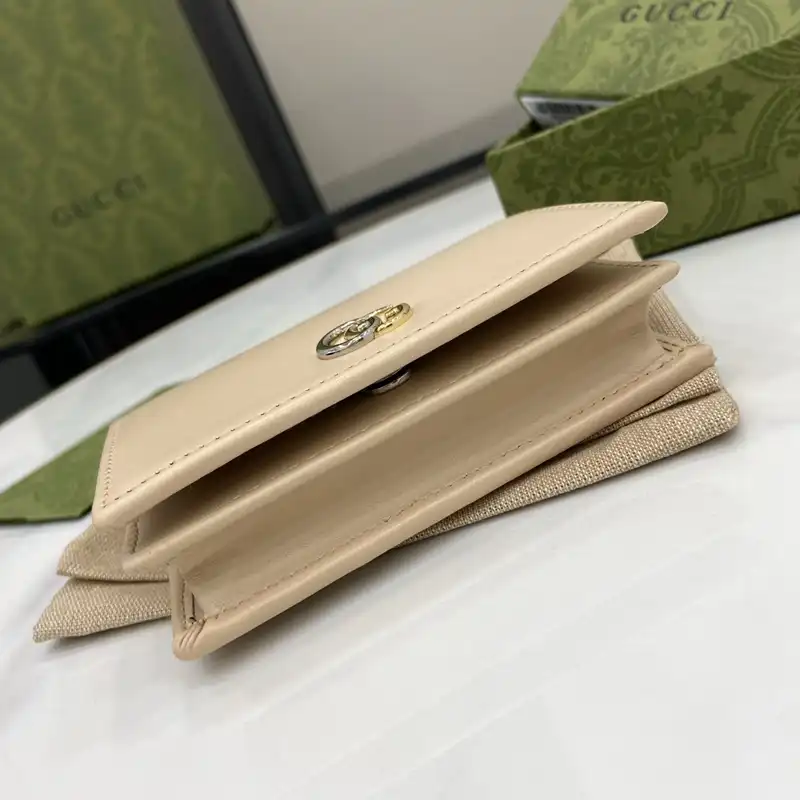 G*u*i bags 2407yz0254