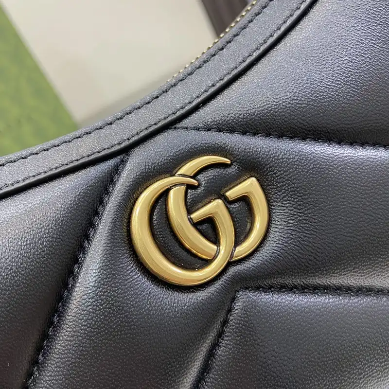 G*u*i bags 2407yz0268