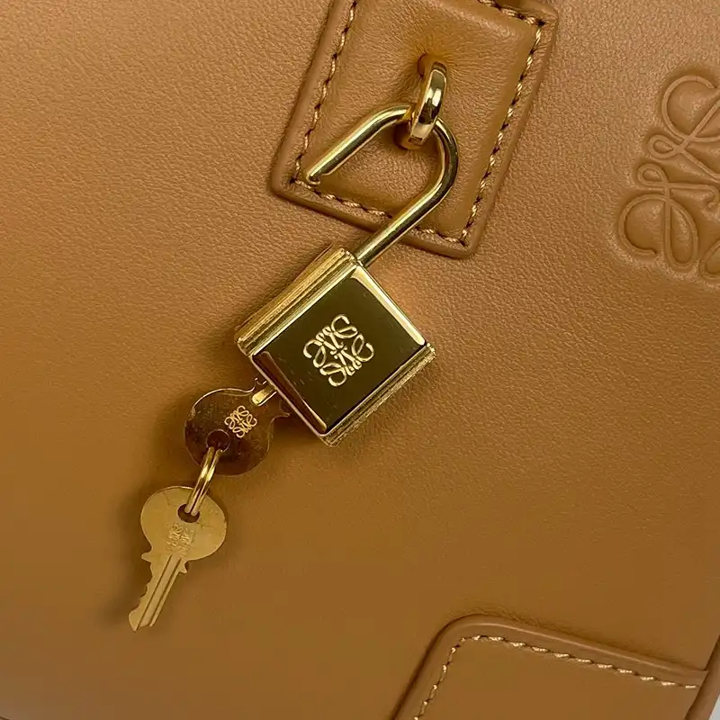 L0ew* bags 2408ya0225