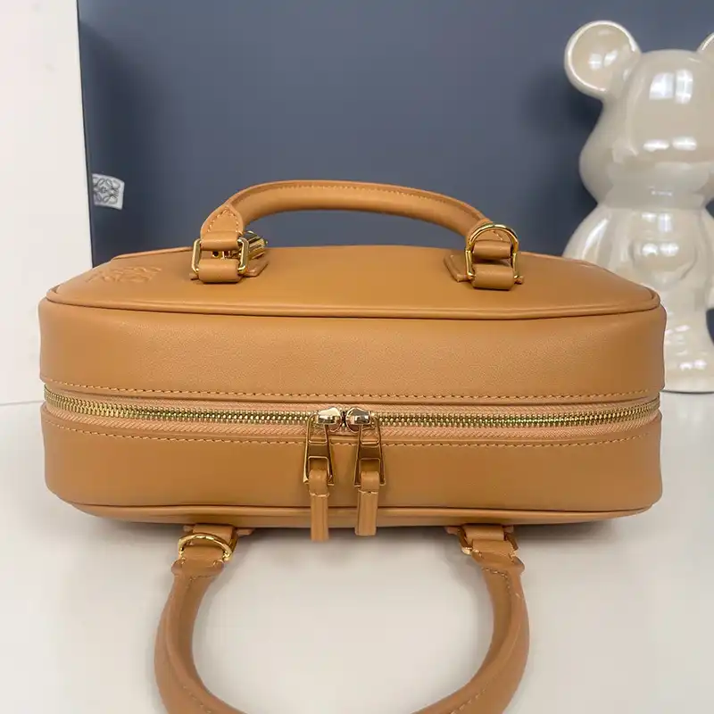 L0ew* bags 2408ya0225