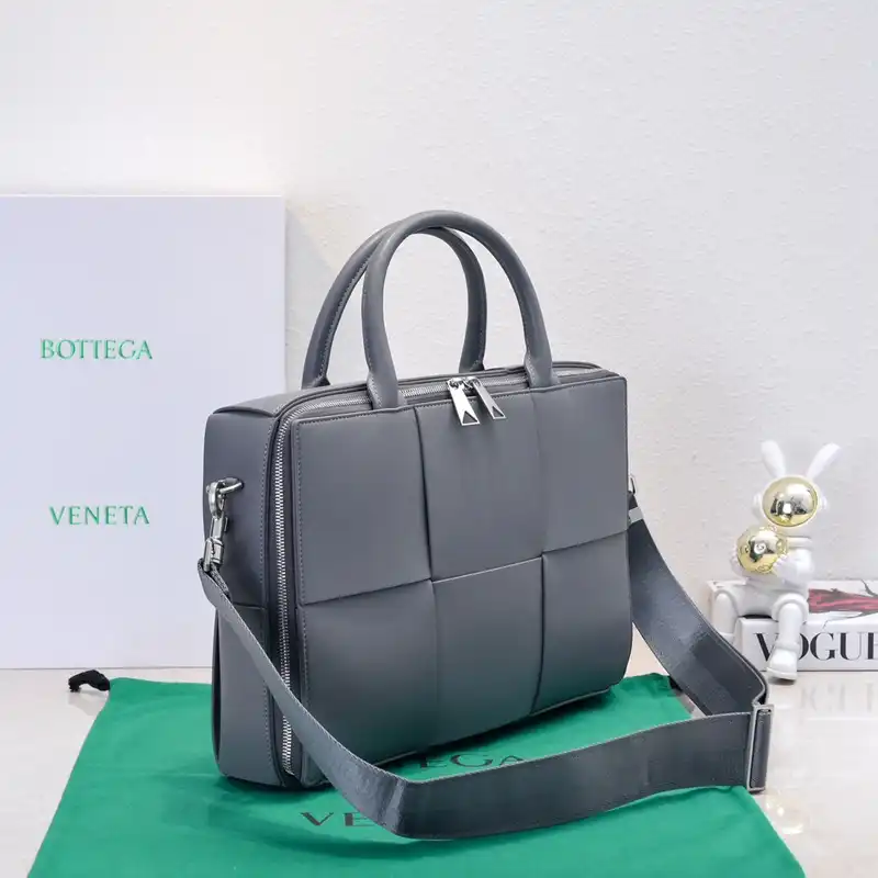 bo*te*ga Ve*ne*ta bags 2409sf0055