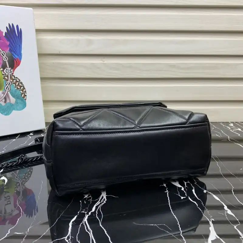 Pra*a bags 2410ya0012
