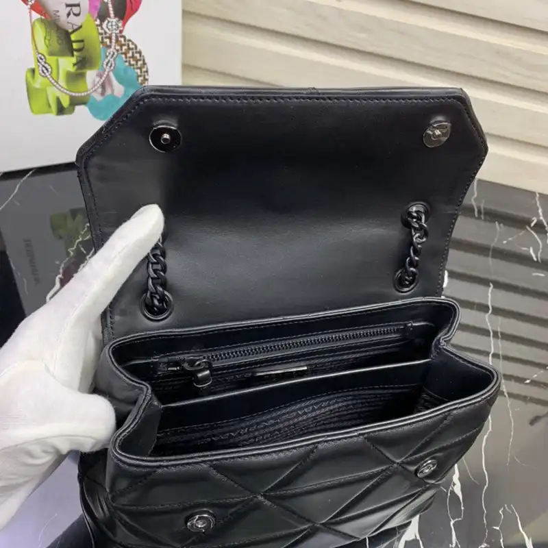 Pra*a bags 2410ya0012