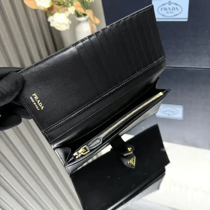 Pra*a bags 2411ya0122