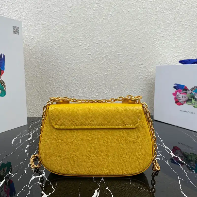 Pra*a bag 20dj11083