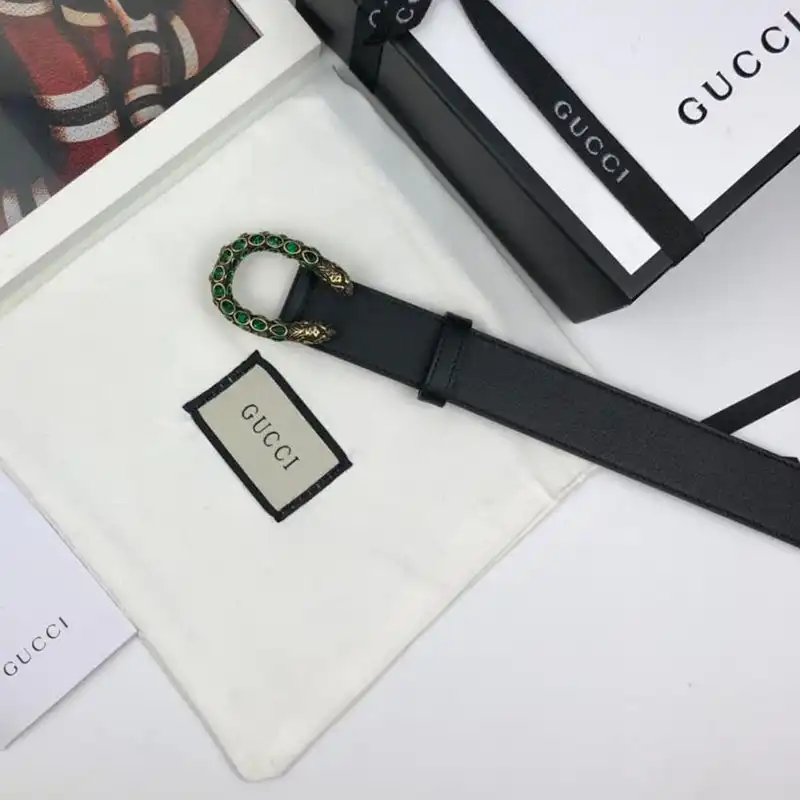 G*u*i s belts 19bl0037