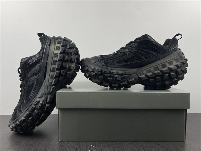 BLCG DEFENDER BLACK 685613 W2RA6 UrbanChic 4456