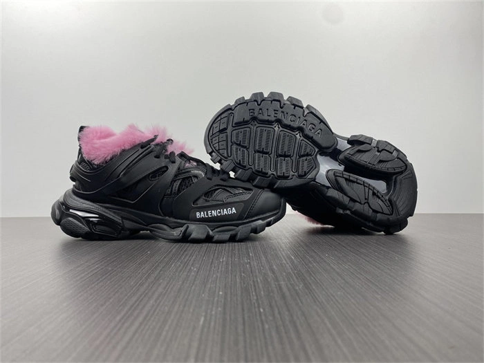 Modern BLCG Track Fake Fur Black Pink 668555 W3CQ6 4431