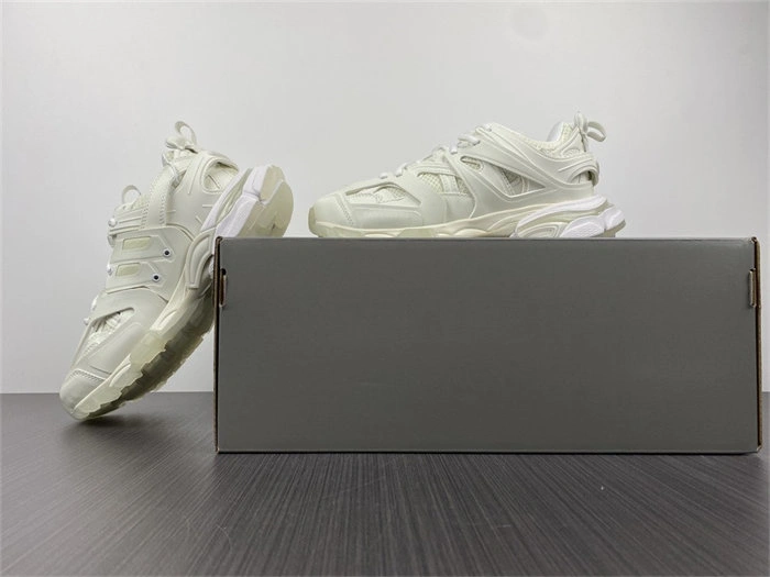 BLCG Track White Glow 542436 W3CR1 WellDesigned 4414
