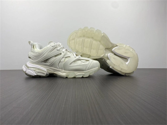 BLCG Track White Glow 542436 W3CR1 WellDesigned 4414