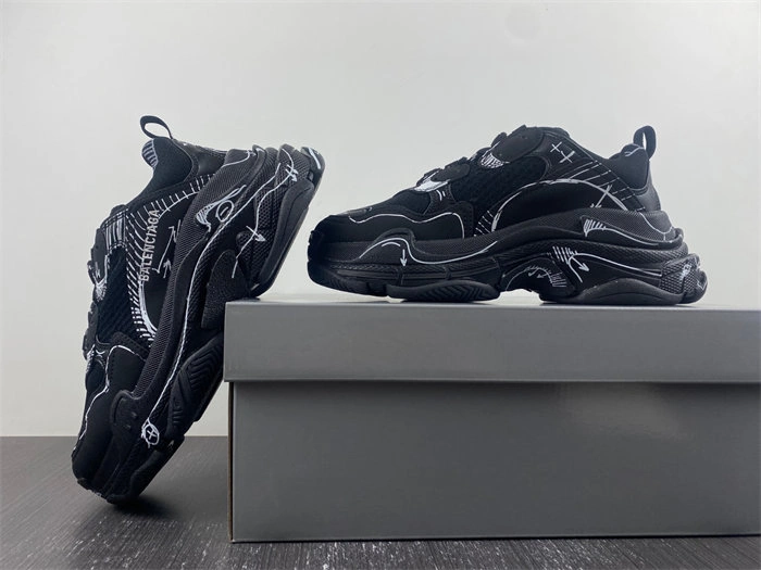 WellDesigned Balenciaga 536737 W2FW6 4377