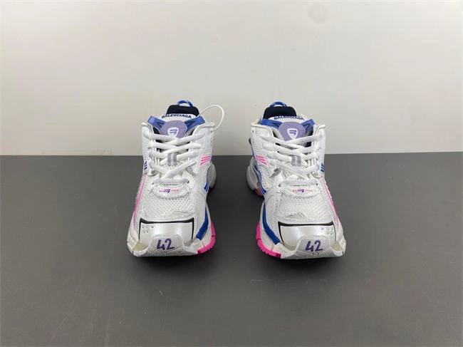 Balenciaga 772774-W3RNY- Efficient 4307