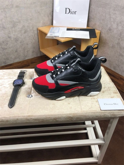 Resilient DR Sneaker 1114