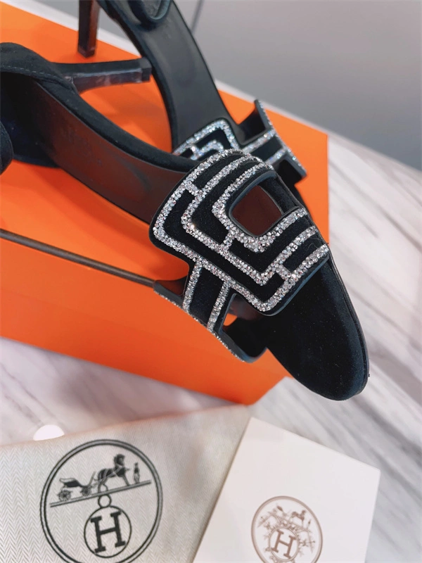 H Sandals Supportive 2397