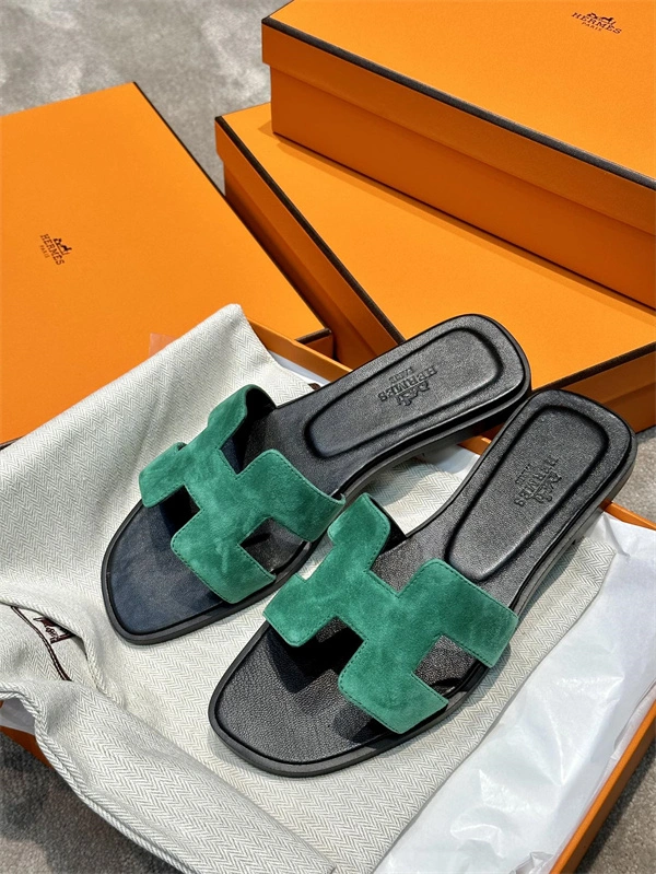 HighQuality H Slipper 2366