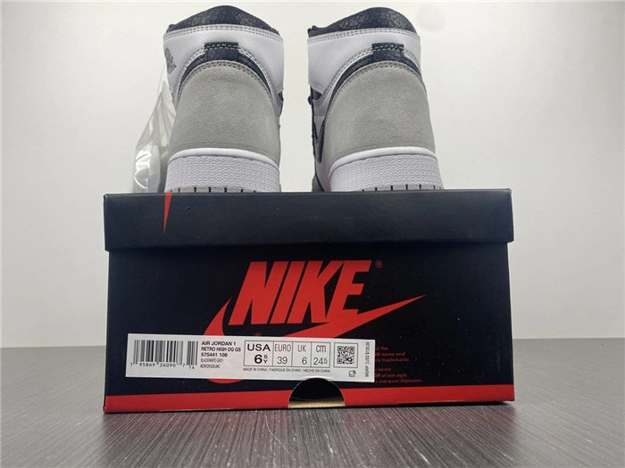 Sporty Jordan1 Retro OG Stage Haze 575441- 3626