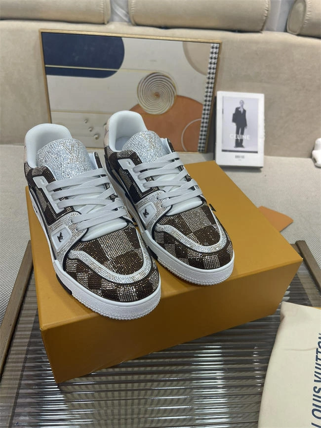 Lv Trainer Sneaker TravelReady 1998