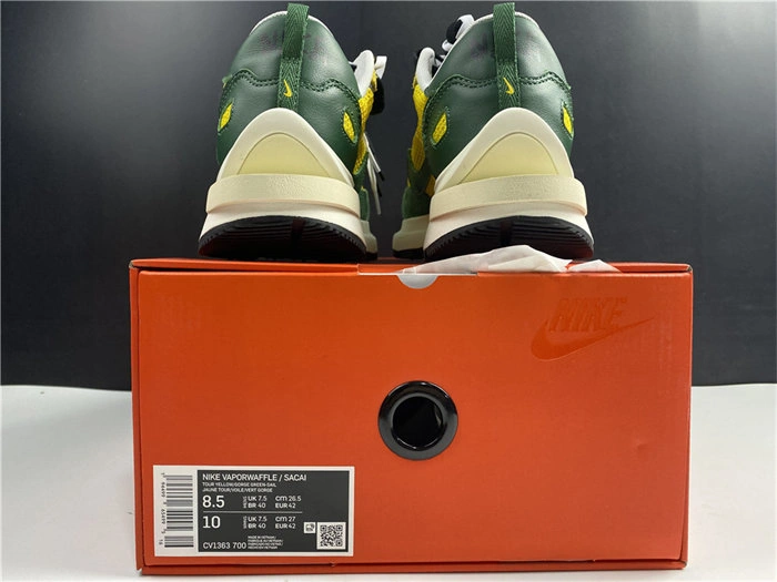 FastDry Nike Vaporwaffle sacai Tour Yellow Stadium Green 5236