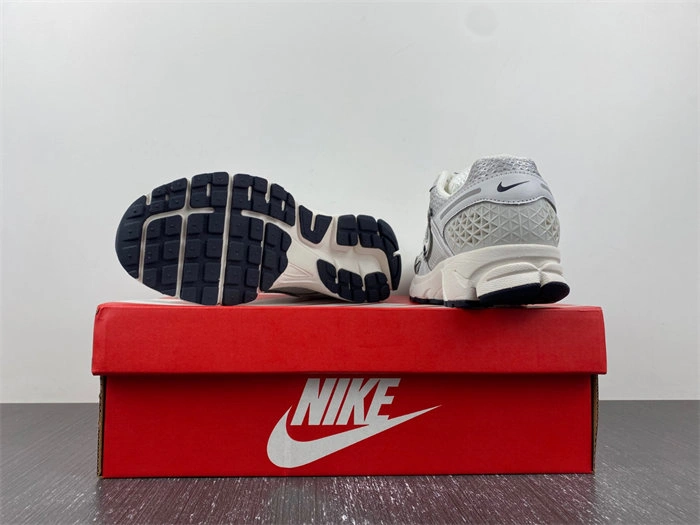 Nike Zoom Vomero 5 Photon Dust Metallic Silver FD0884- Affordable 5306