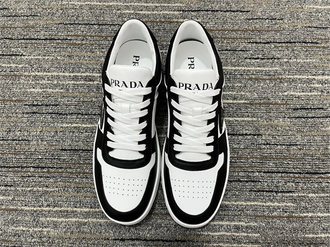 neat Pra*a sneaker 3373