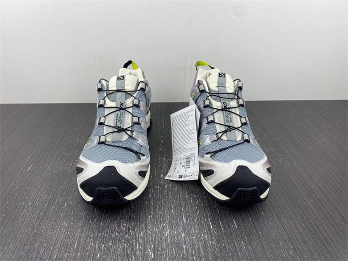 Trendsetting Salomon XT-6 5957